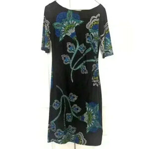 Cleo stretchy short sleeve dress - size 4